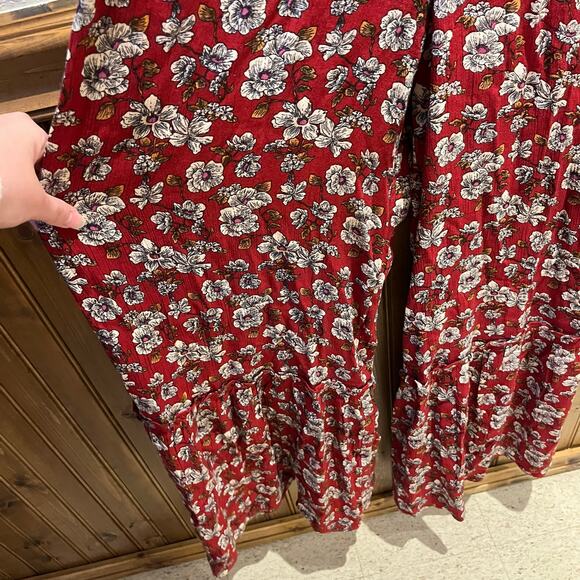 American Eagle Women's Red Floral Wide Leg Jumpsuit Sz 4 Boho Spring - Picture 7 of 7